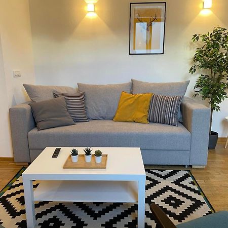 City Break Apartments Chic And Luxury Belgrado Esterno foto