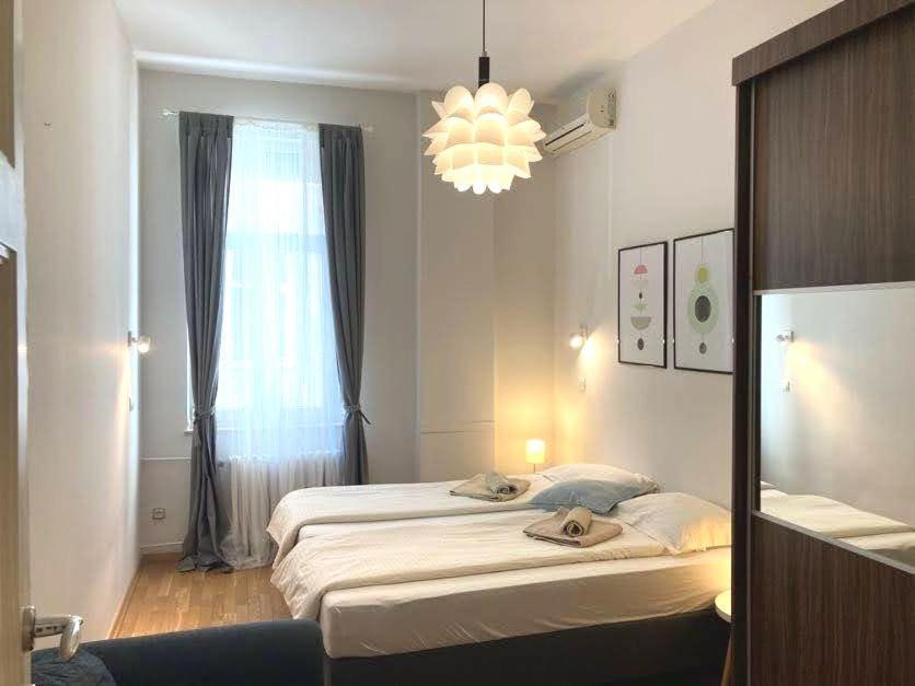 City Break Apartments Chic And Luxury Belgrado Esterno foto
