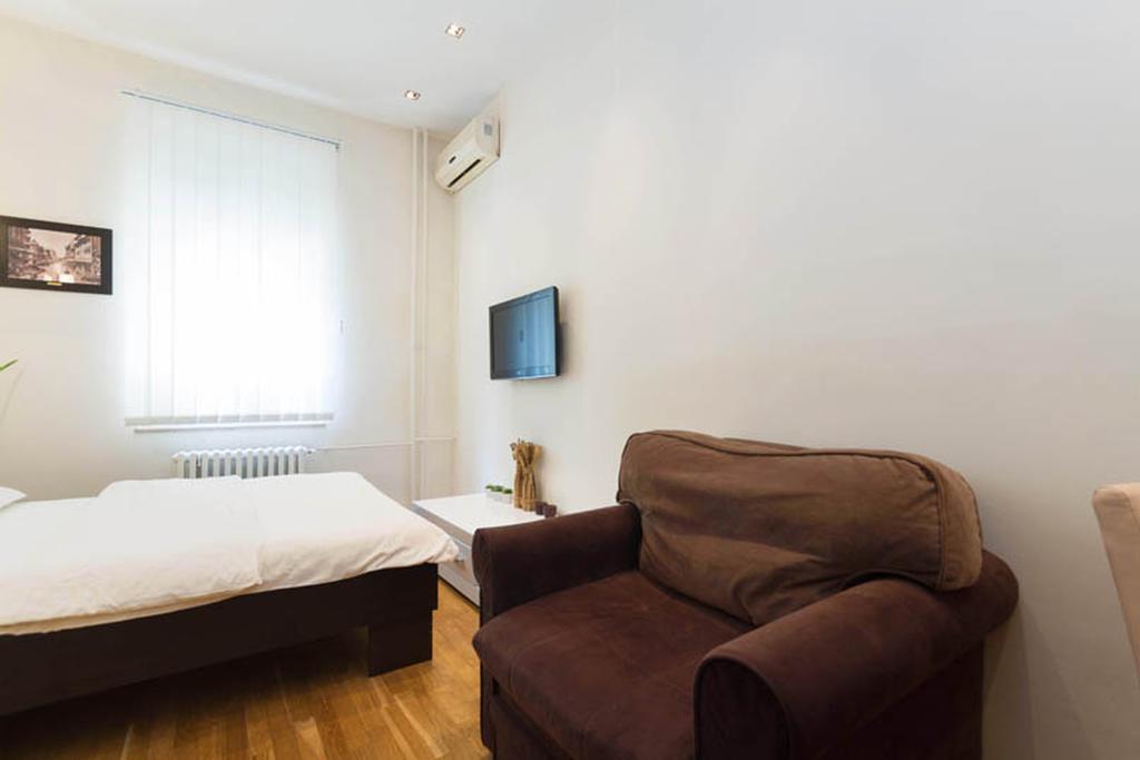 City Break Apartments Chic And Luxury Belgrado Esterno foto