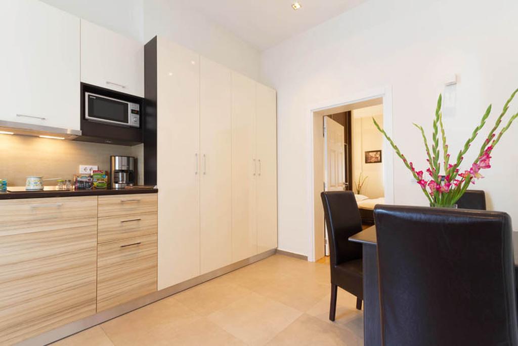City Break Apartments Chic And Luxury Belgrado Esterno foto