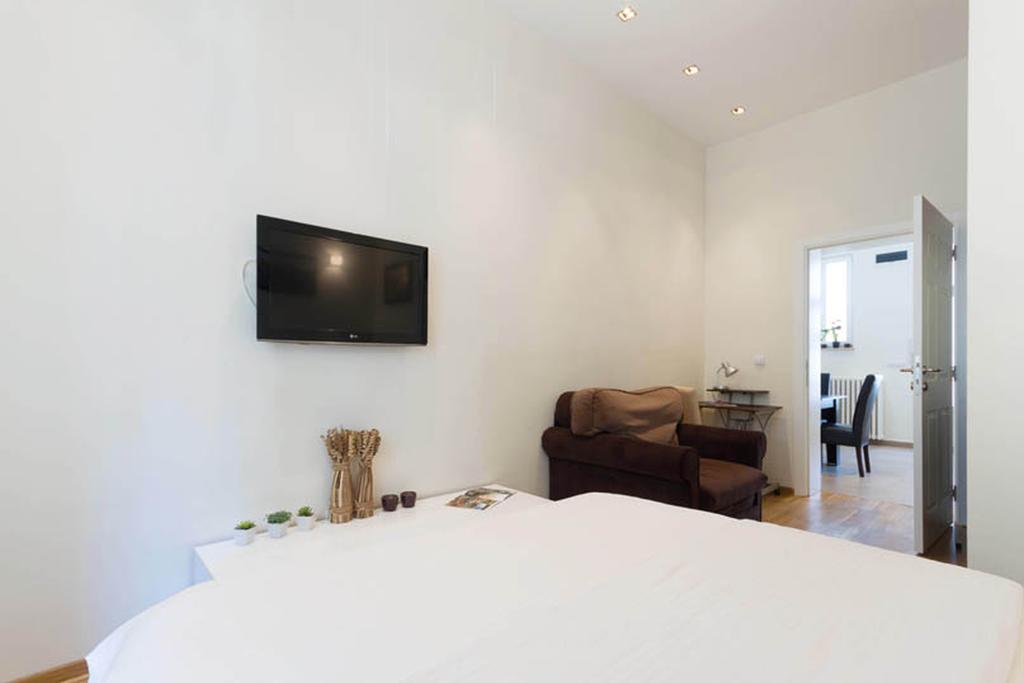 City Break Apartments Chic And Luxury Belgrado Esterno foto